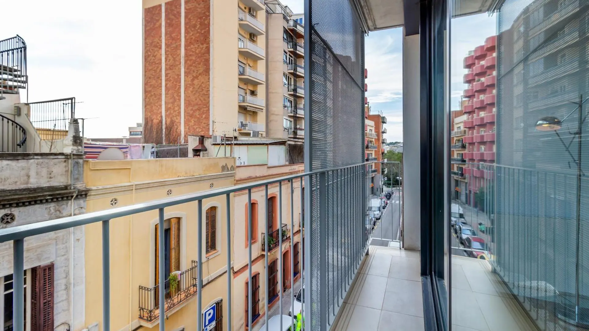 Chic And Modern Apartments In Gracia Barcelona Spanien