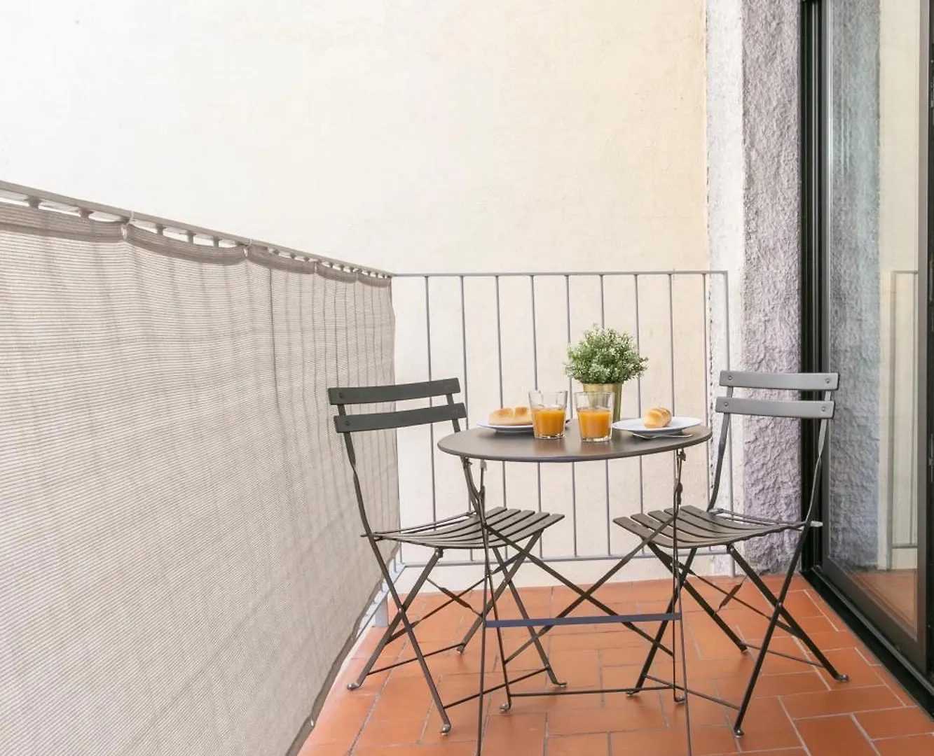 Chic And Modern Apartments In Gracia Barcelona 0*,