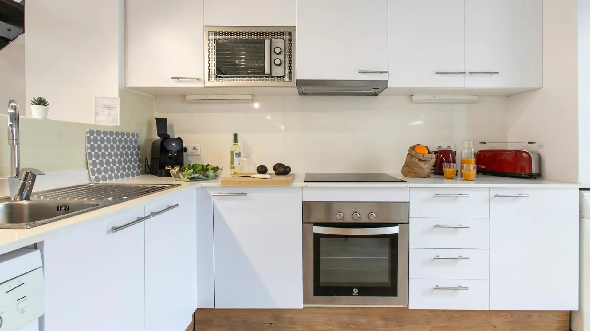 Chic And Modern Apartments In Gracia Barcelona 0*,
