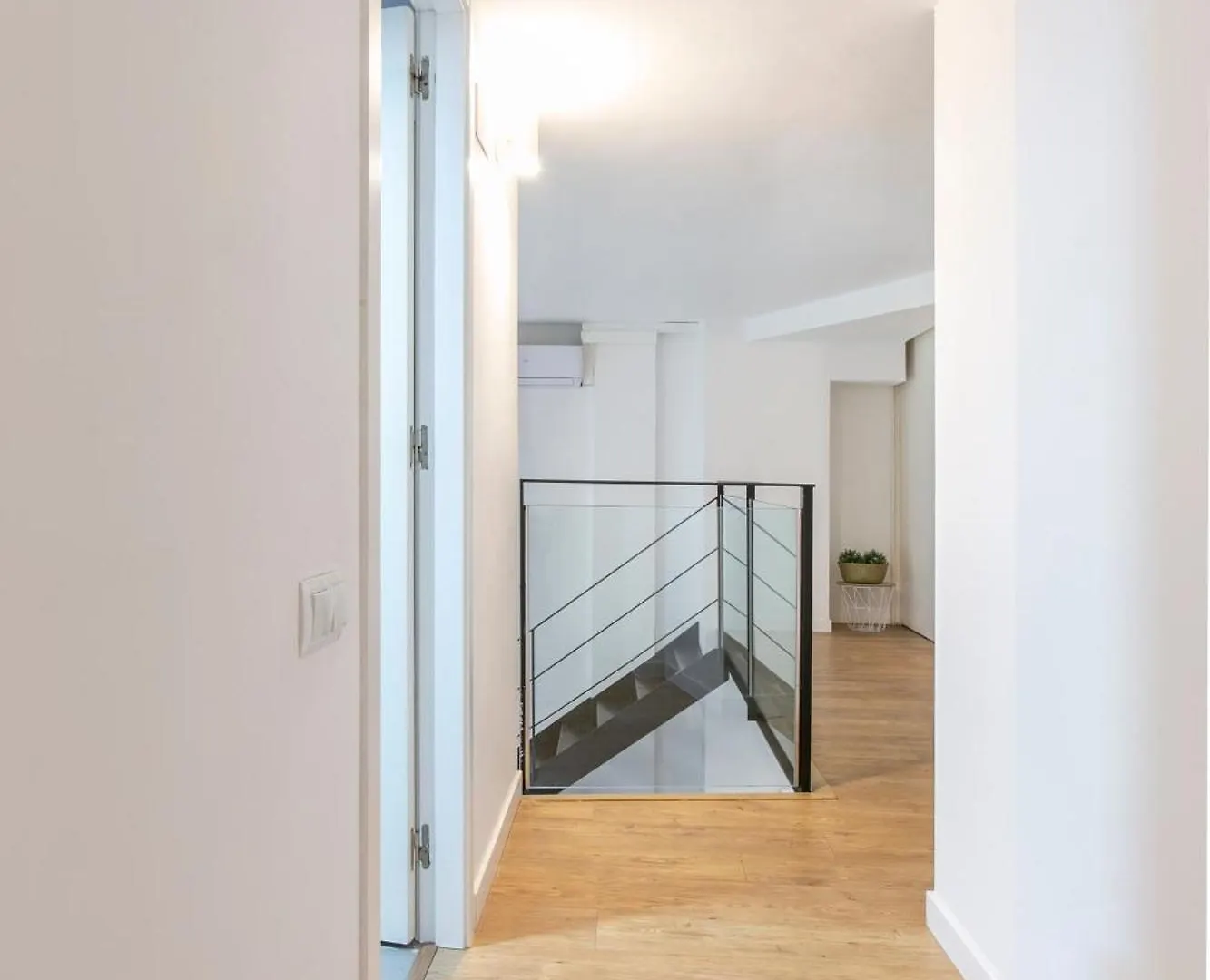 Chic And Modern Apartments In Gracia Barcelona 0*,  Spanien