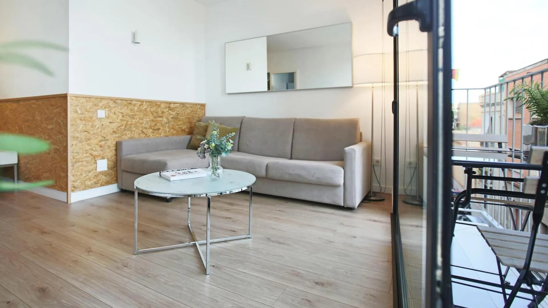 Chic And Modern Apartments In Gracia Barcelona