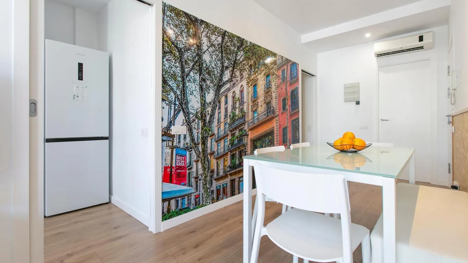 Chic And Modern Apartments In Gracia Barcelona