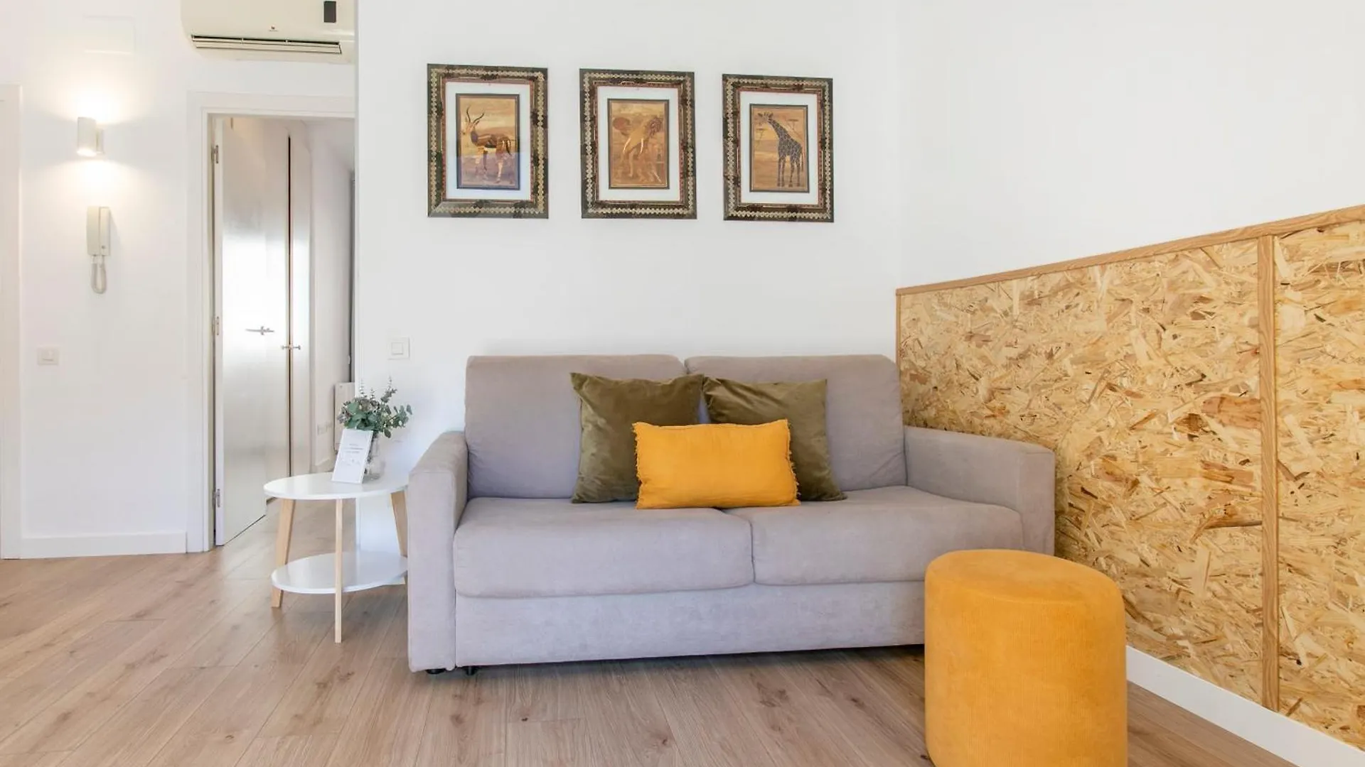 Chic And Modern Apartments In Gracia Barcelone Espagne